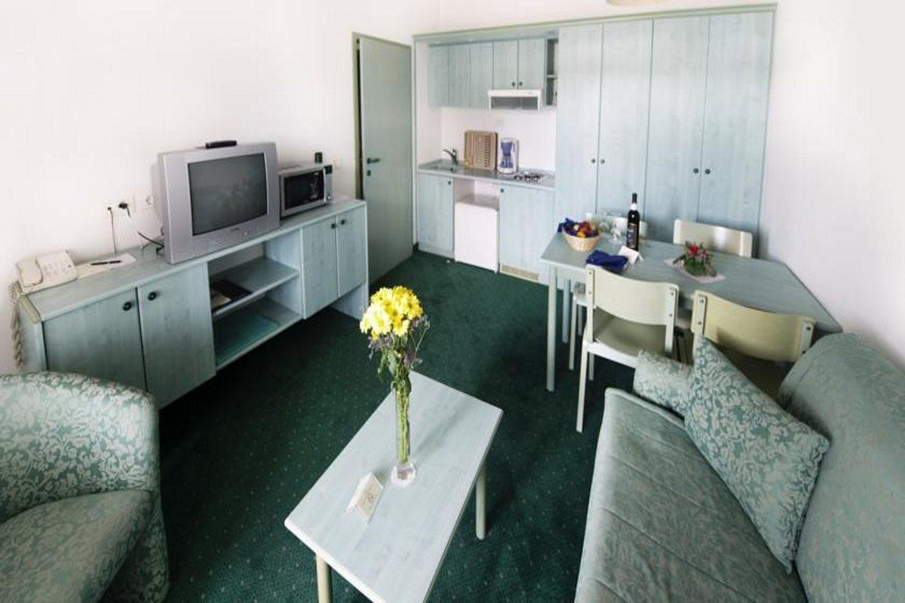 Apartments Vila Barka ポルトローシュ エクステリア 写真
