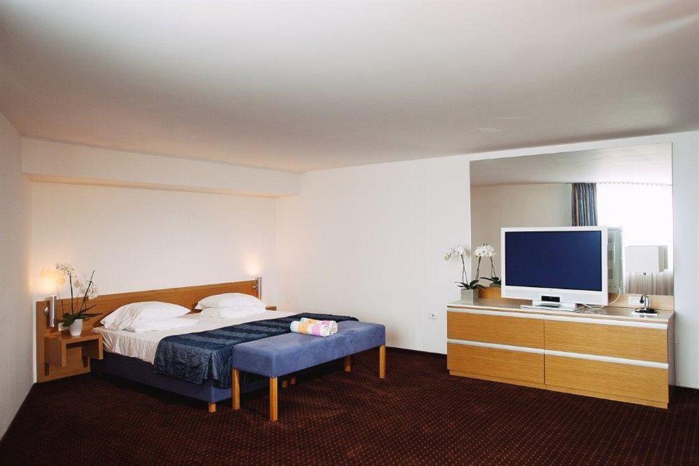 Apartments Vila Barka ポルトローシュ エクステリア 写真